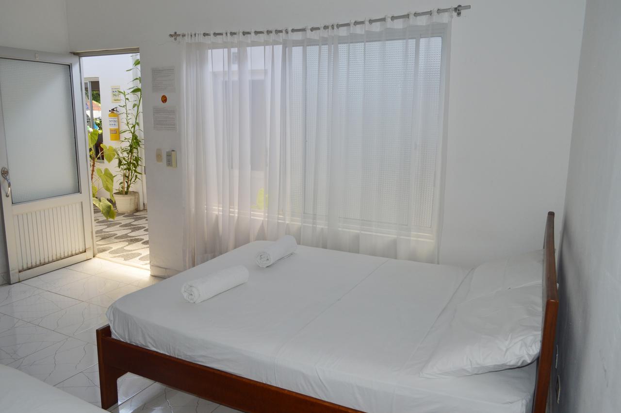 Hotel Heliconias Leticia Eksteriør billede